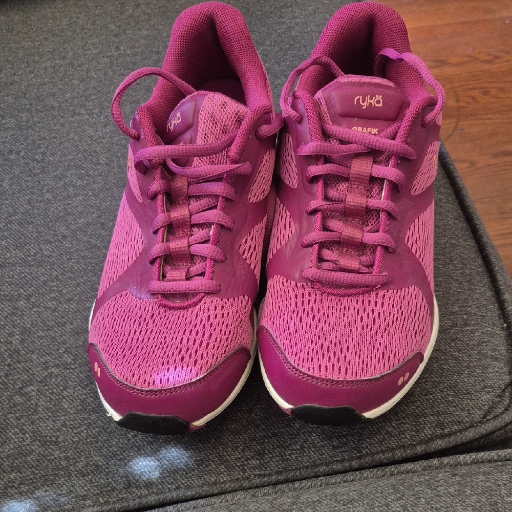 Ryka Women's Fuchsia Athletic Shoes